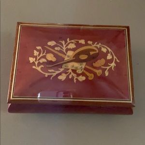 Sorento Italian music box